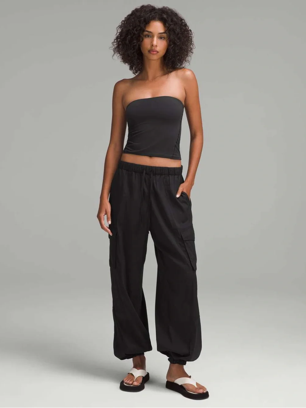 Lululemon Lightweight Adjustable Mid-Rise Cargo Pant